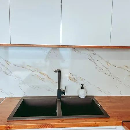 Poseidon's Perch Apartment *